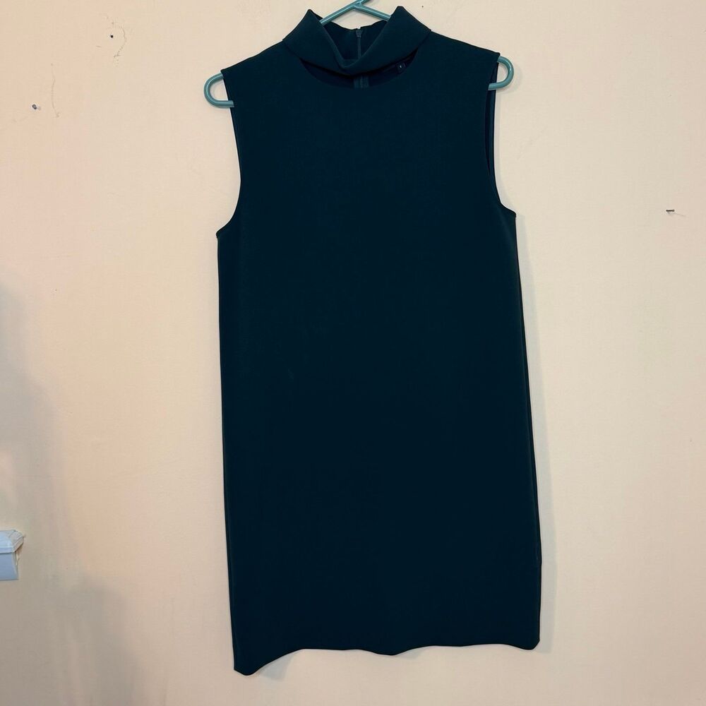 Theory Slit Collar Dress in Admiral Crepe (forest green) size 8 - Picture 2 of 6